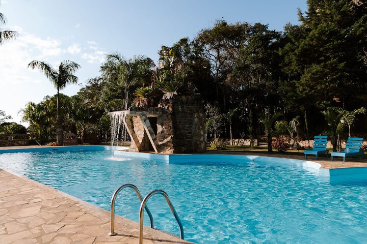 Pool 94 of 147