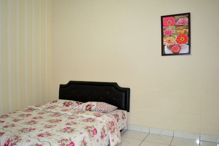 Room 6 of 57