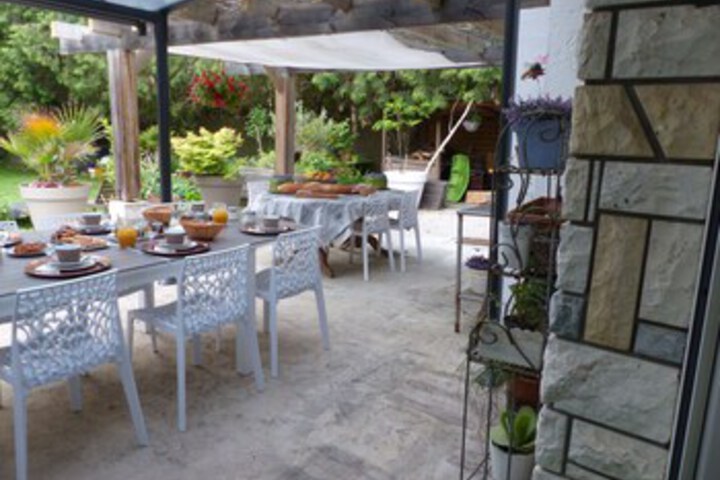 Breakfast/Coffee Service 8 of 37