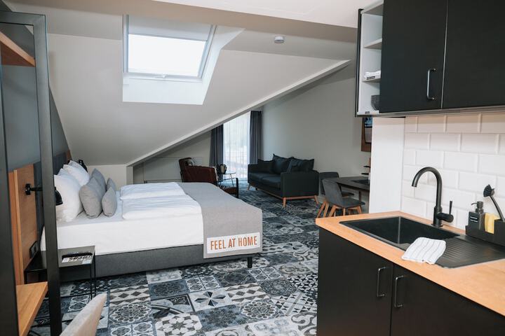 Room 11 of 63