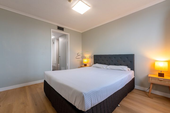 Room 14 of 48