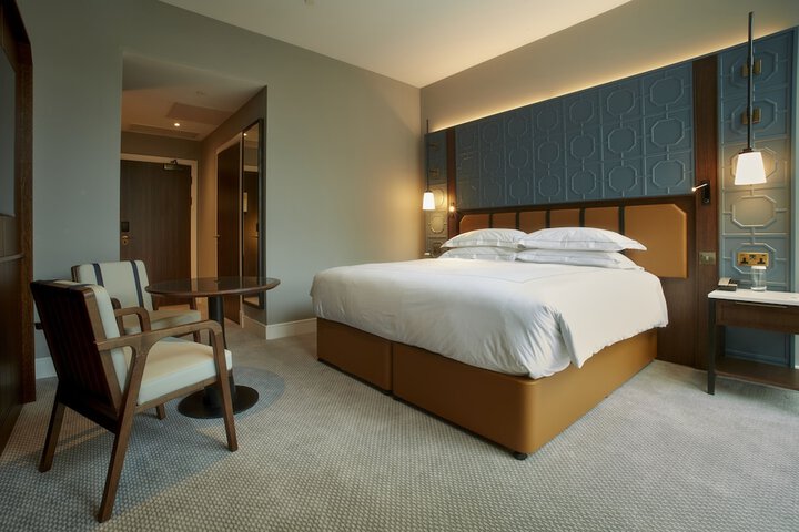 Room 4 of 47