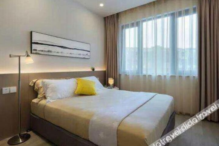 Wuhan Gold Coast Hotel