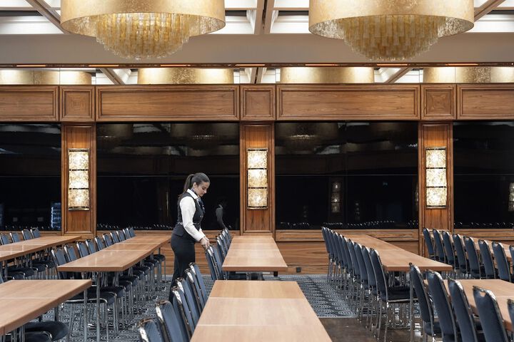 Ballroom/Hall 60 of 73