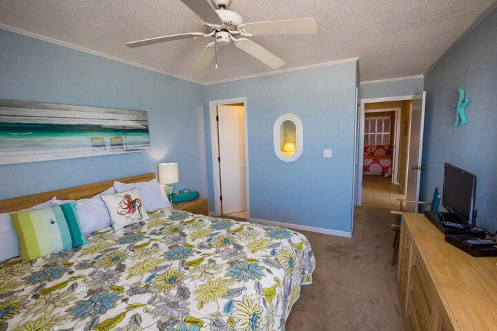 A Place at the Beach III #Y2I Ocean Side Condo in Myrtle Beach, SC
