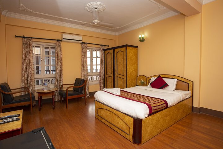 Room 7 of 49