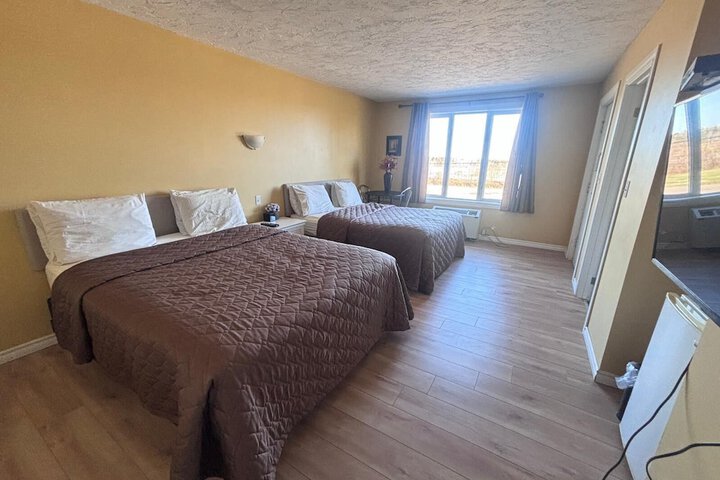 Room 13 of 27
