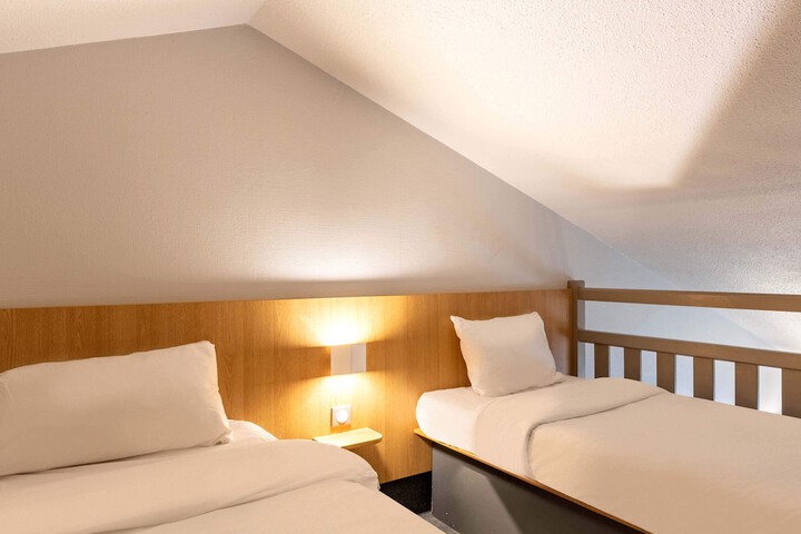 Room 20 of 43