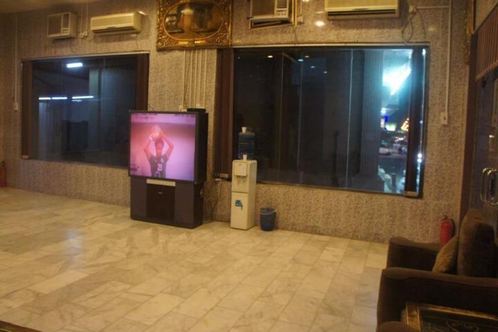 Al Hinawi Hotel