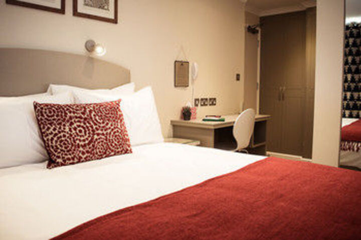 Room 47 of 89