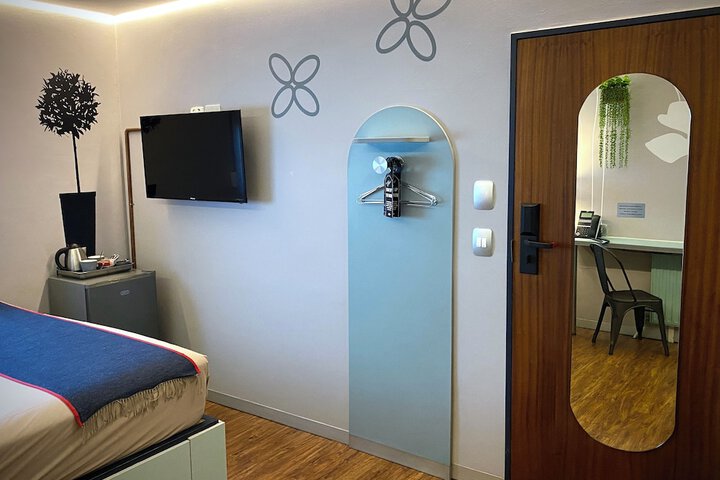 Room 13 of 55