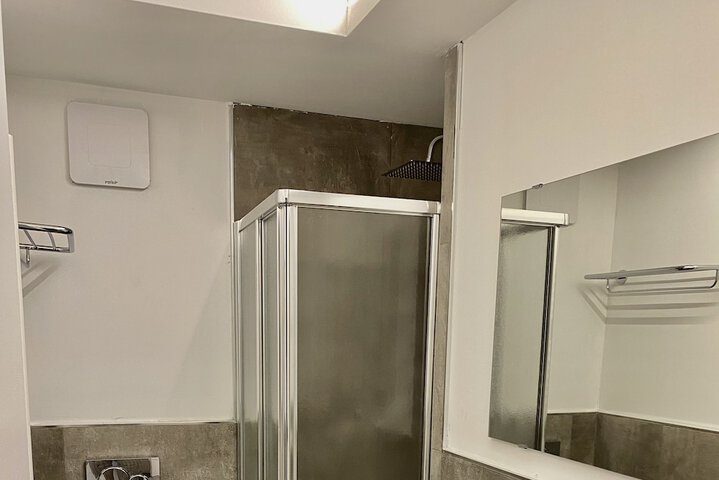 Room 17 of 54
