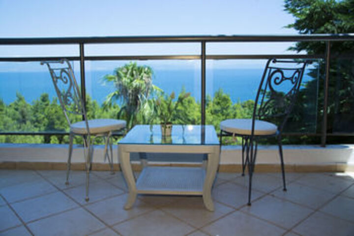 Terrace/Patio 5 of 51