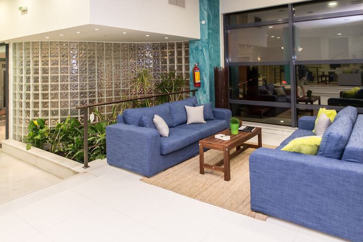 Guest Lobby