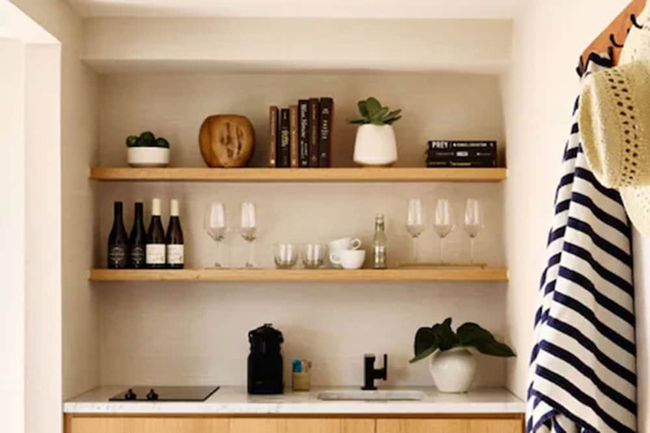 Private kitchenette