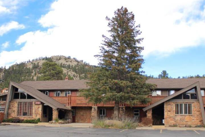 Image of The Maxwell Inn