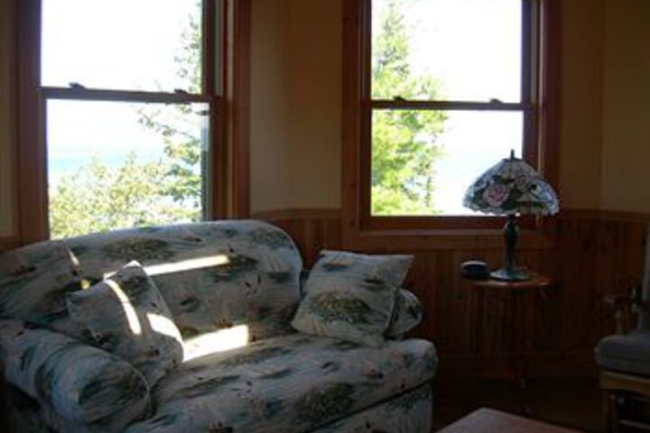 Room 18 of 22