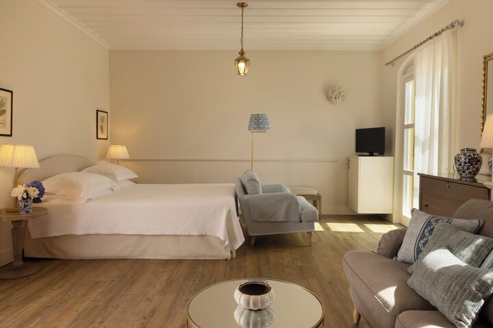 Room 50 of 147