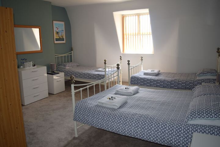 Room 11 of 86
