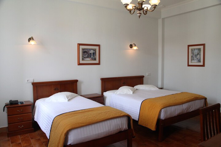 Room 19 of 70