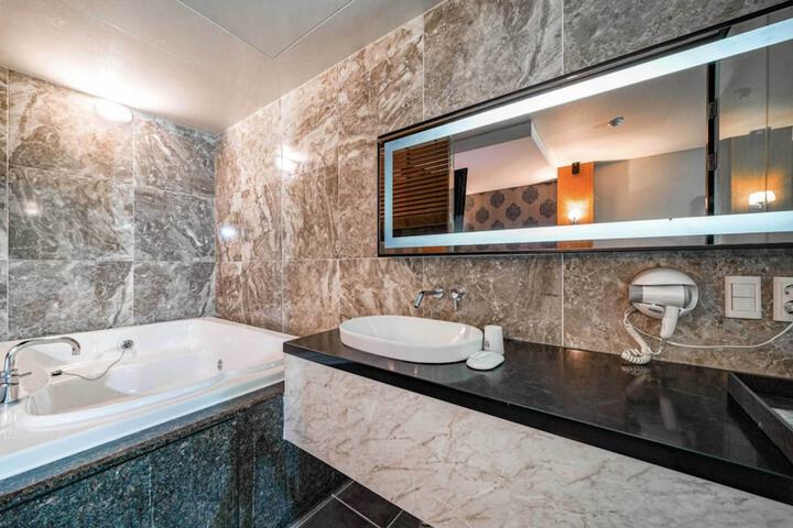 Bathroom Vanities