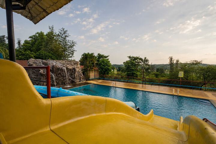 Pool 54 of 88