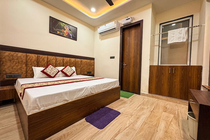 Room 7 of 43