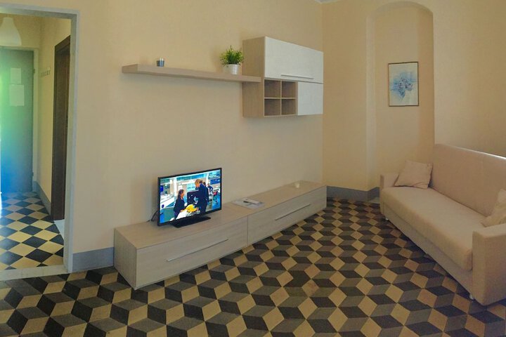 Hotel Interior 6 of 81