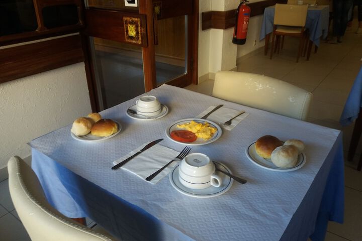 Breakfast/Coffee Service 37 of 44