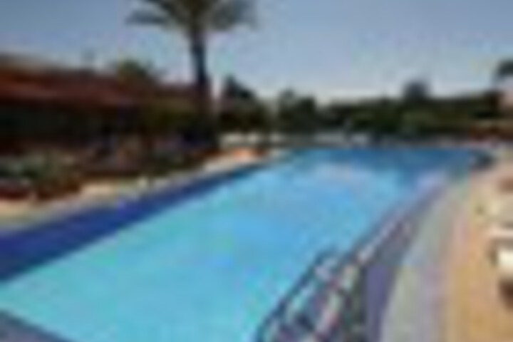 Pool 32 of 54