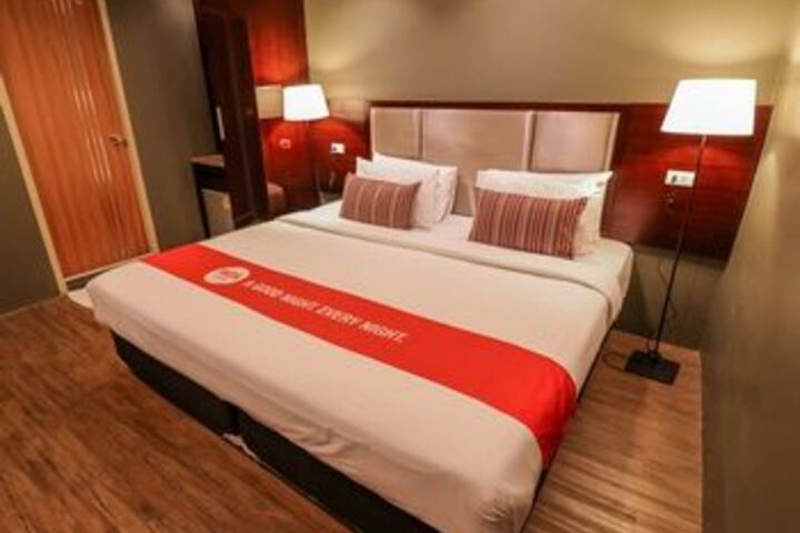 Room 47 of 100