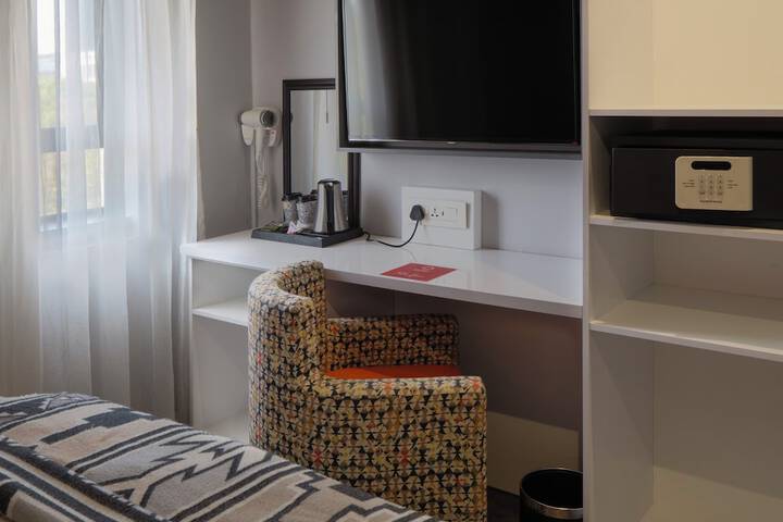 Room 10 of 69