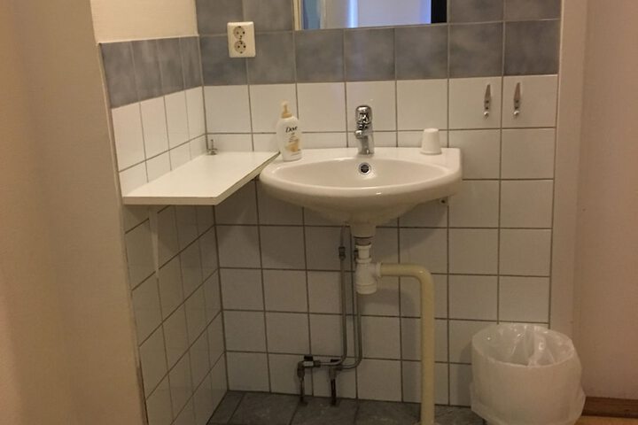 Room 15 of 22