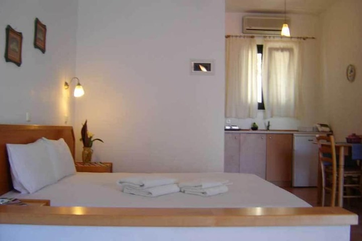 Room 7 of 53