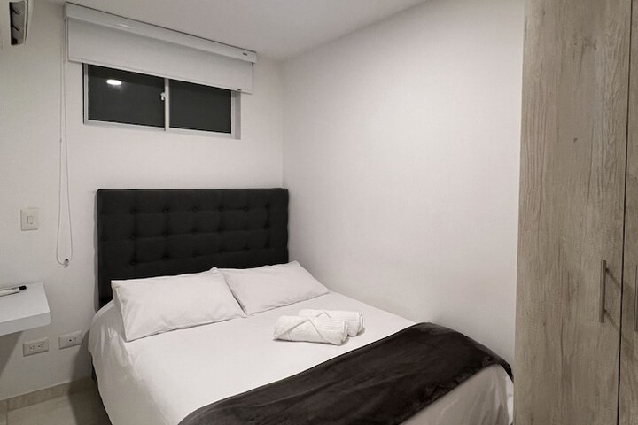 Room 7 of 42