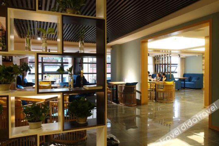 Hotel Interior 14 of 18