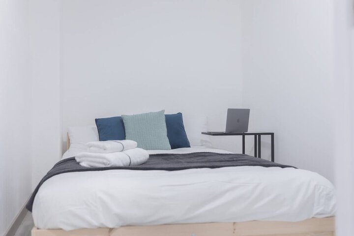 Room 3 of 6