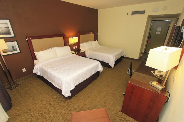 Room 38 of 150