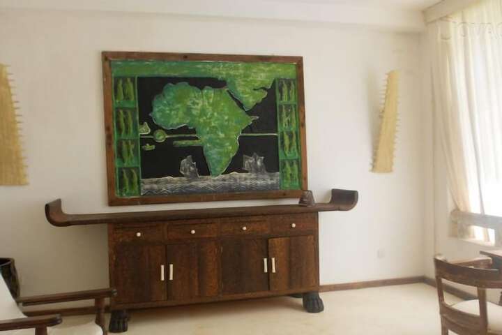 Room 25 of 44