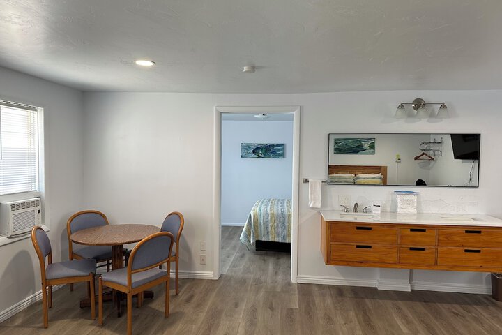 Room 40 of 62