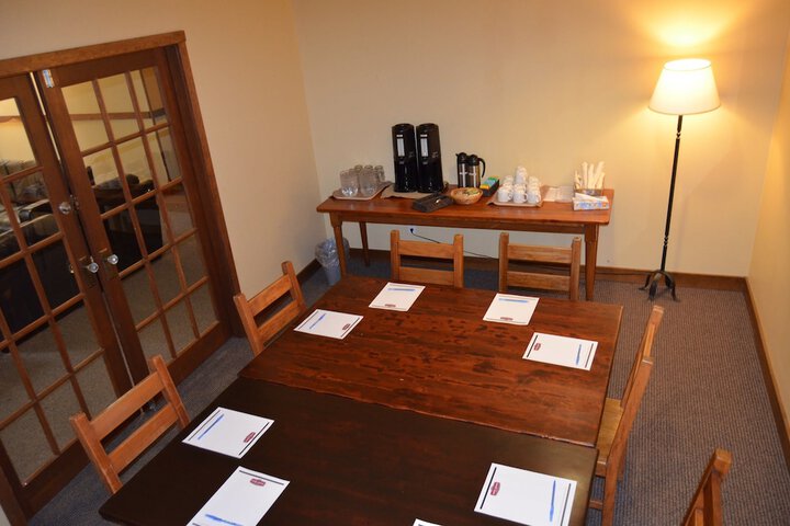 Meeting facility
