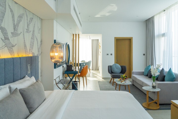 Room 13 of 68