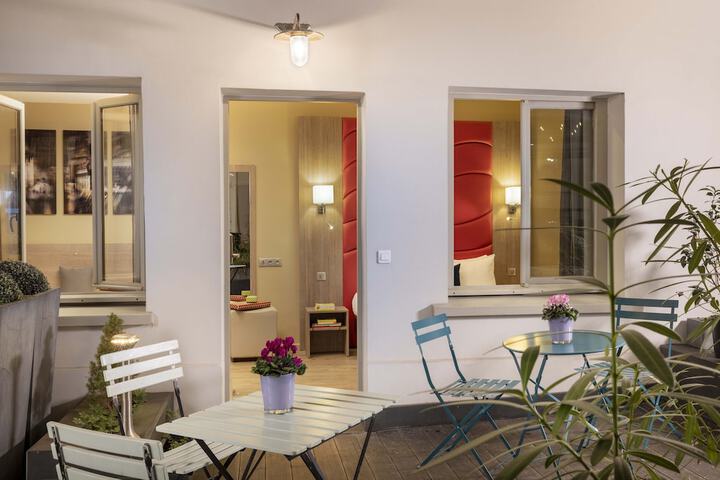 Terrace/Patio 24 of 44