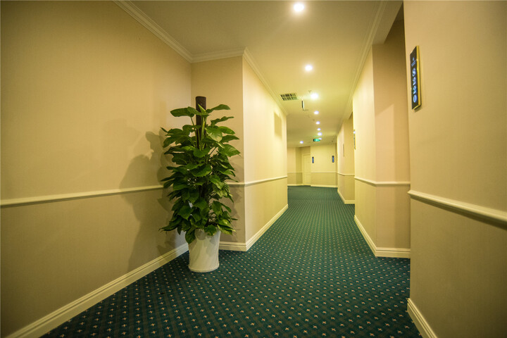 Hotel Interior 9 of 17