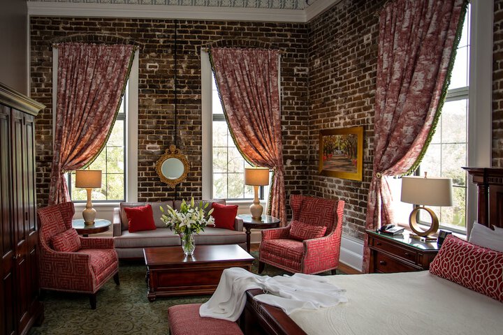 Room 9 of 65