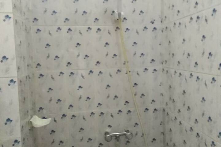 Room 15 of 30