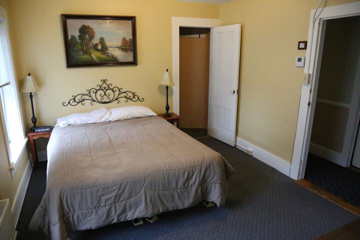 Room 72 of 165