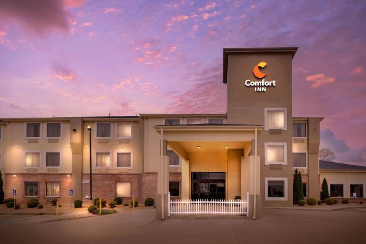 Hotel 83 of 83
