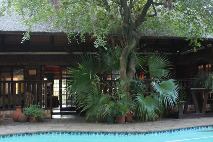 Hotel Pool