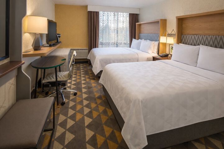 Room 21 of 54
